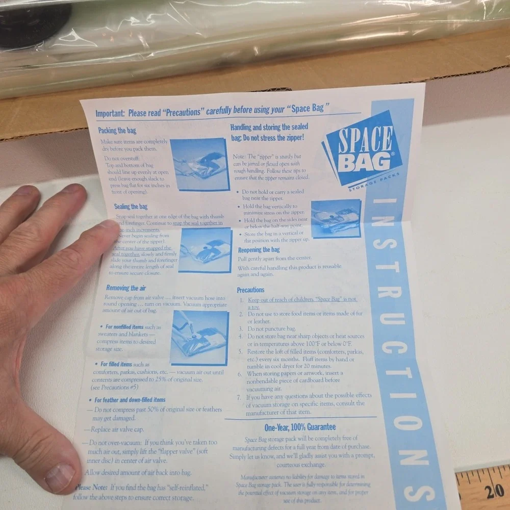 Space Bag Vacuum Seal Storage Space Saver Use w/Vacuum Cleaner 2 M 4LG & 2XL Bag